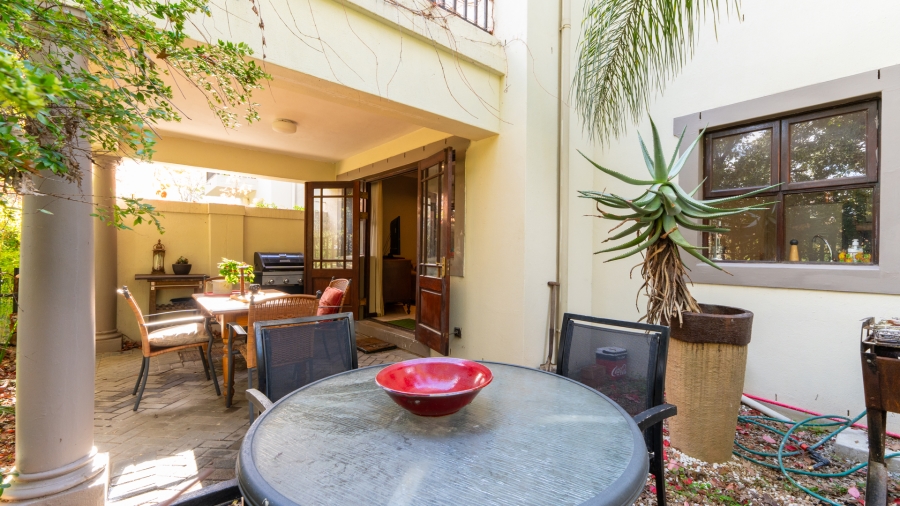 2 Bedroom Property for Sale in Boschenmeer Golf Country Estate Western Cape